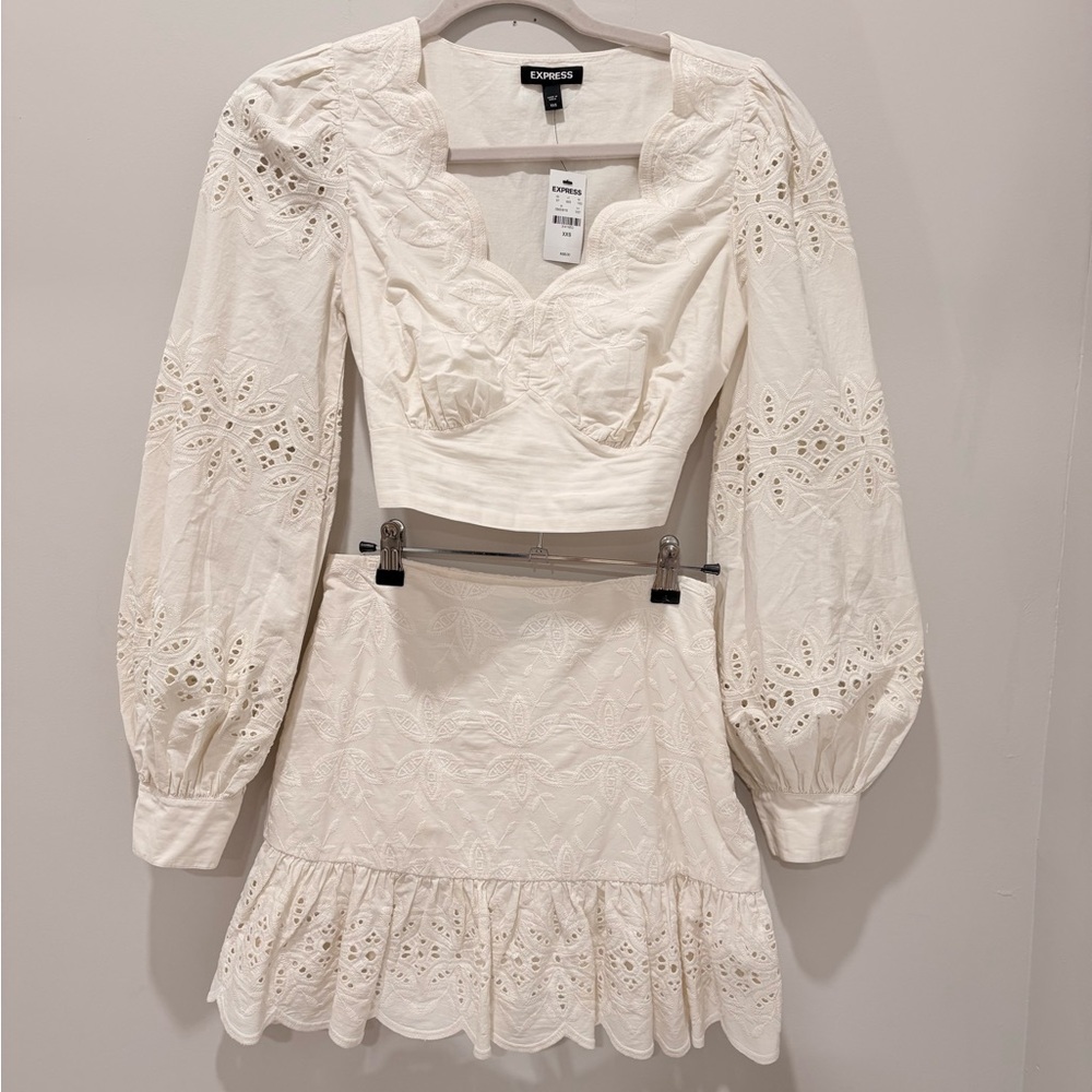 Express ivory eyelet embroidered 2 piece set NWT xxs size o